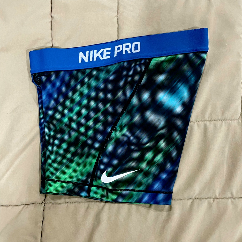 Nike pro spandex - worn once/ like new condition - size small